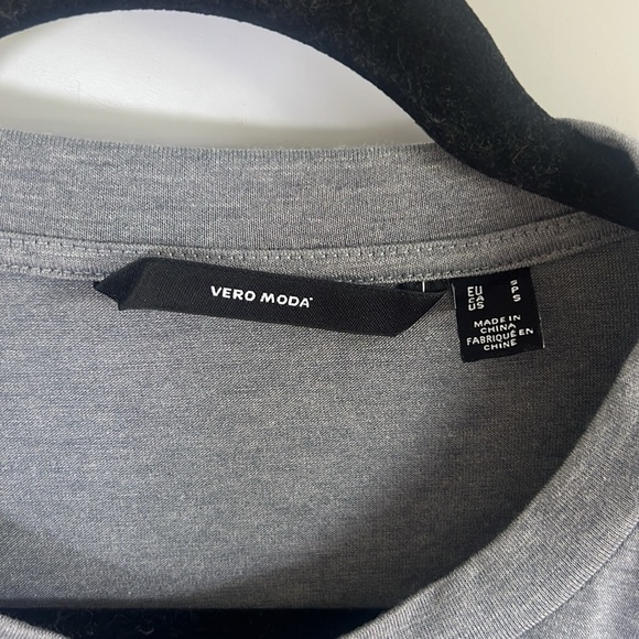 Vera Moda nelly Ruched Knit Top, Heather Gray, Size Small - Picture 4 of 8